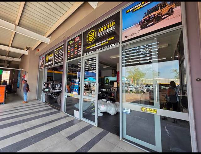 RETAIL PROPERTY TO RENT IN SILVER LAKES